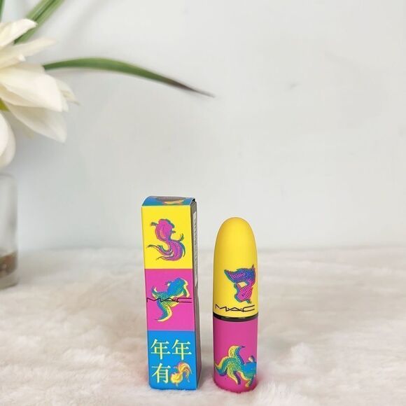 NIB MAC‎ Moon Masterpiece Powder Kiss Lipstick Healthy, Wealthy and Thriving - Picture 4 of 8